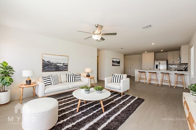 2765 Mistwood Dr in Fort Worth, TX - Foto de edificio - Building Photo