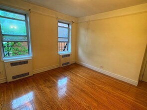 102 Albemarle Rd in Brooklyn, NY - Building Photo - Building Photo