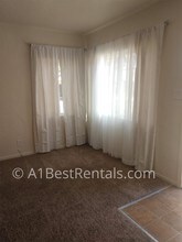427 Corson Ave in Modesto, CA - Building Photo - Building Photo