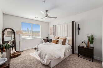 Prose at Parkvale in Littleton, CO - Foto de edificio - Building Photo