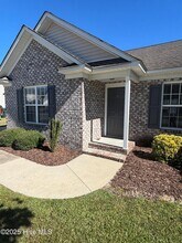 2321 Sadler Dr in Winterville, NC - Building Photo - Building Photo