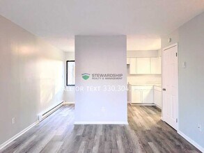 311 Engadine Ct in Sugarcreek, OH - Building Photo - Building Photo