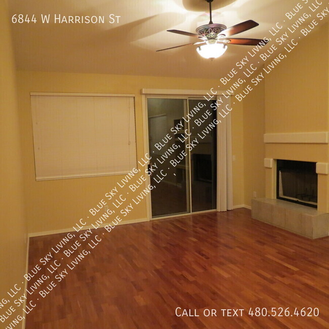 6844 W Harrison St in Chandler, AZ - Foto de edificio - Building Photo
