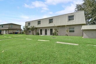 14938 Wise Way in Ft. Myers, FL - Building Photo - Building Photo