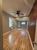 2022 Buckius St in Philadelphia, PA - Building Photo