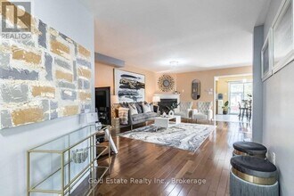 45 Rotunda St in Brampton, ON - Building Photo - Building Photo