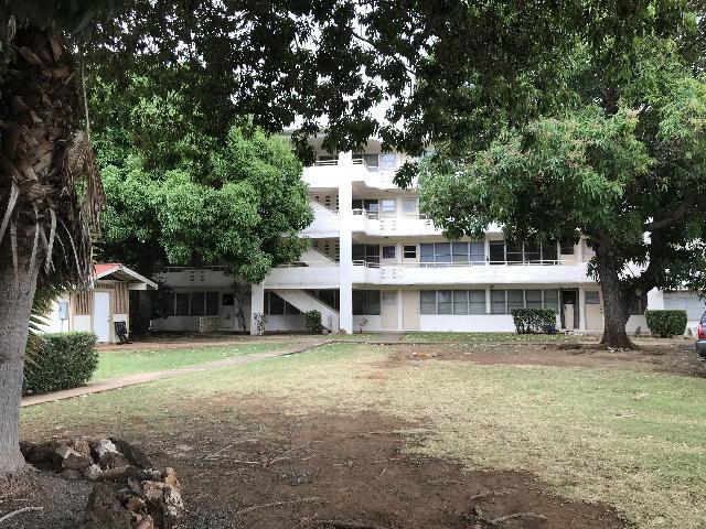 property at 2745 Kapiolani Blvd