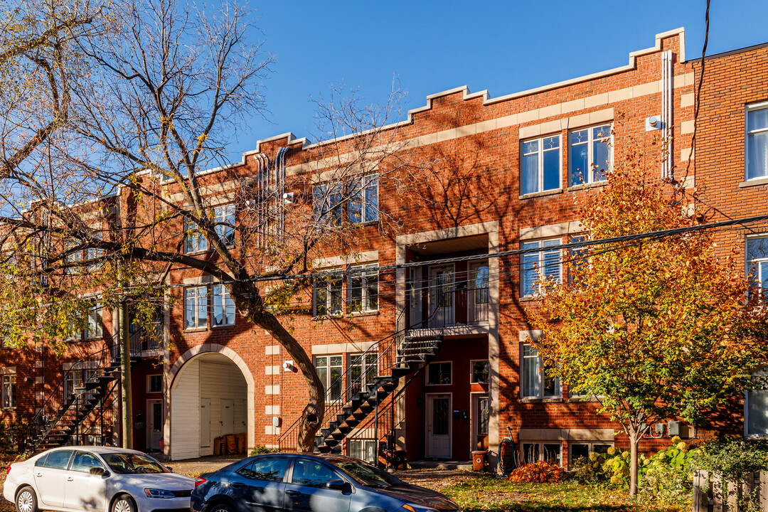 3935 Cool Rue in Verdun, QC - Building Photo