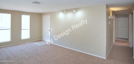 7230 N Ulene Pl in Tucson, AZ - Building Photo - Building Photo