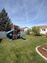 5488 S 4025 W in Roy, UT - Building Photo