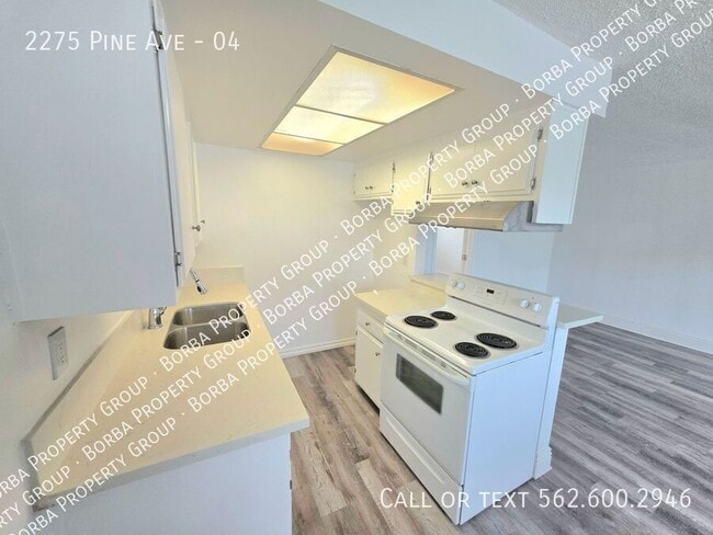 property at 2275 Pine Ave