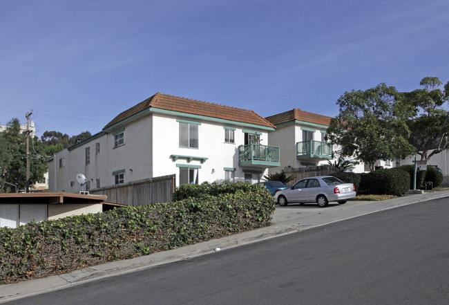 5562-5572 Lauretta St in San Diego, CA - Building Photo - Building Photo