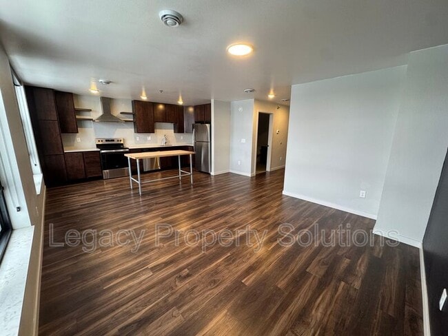 property at 208 E Greenfield Ln