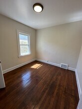 3177 W 50th St in Cleveland, OH - Building Photo - Building Photo