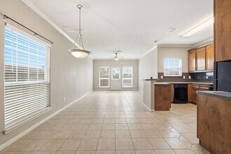 4434 Mallow St in Houston, TX - Building Photo - Building Photo