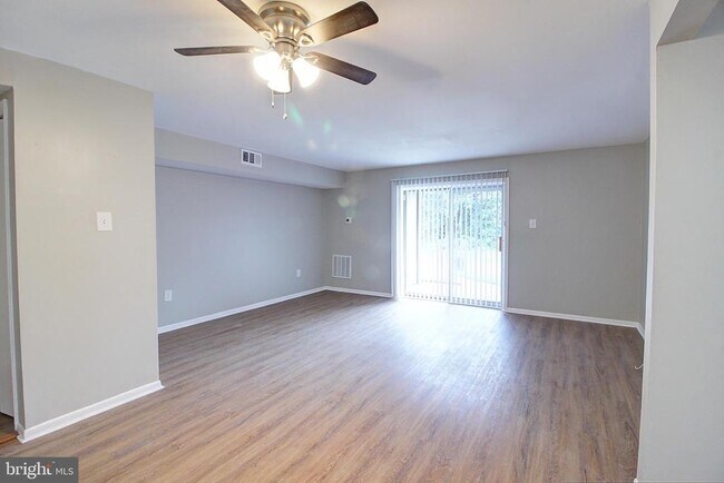1599 N East St in Frederick, MD - Building Photo - Building Photo