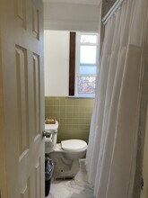 41 Essex Rd, Unit 1 in Milton, MA - Building Photo - Building Photo