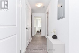 170 Northumberland St in North Dumfries, ON - Building Photo - Building Photo