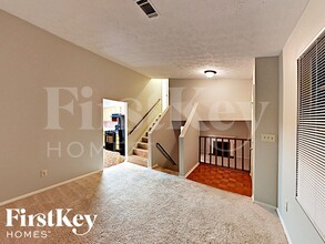 1998 Glenwood Downs Dr in Decatur, GA - Building Photo - Building Photo