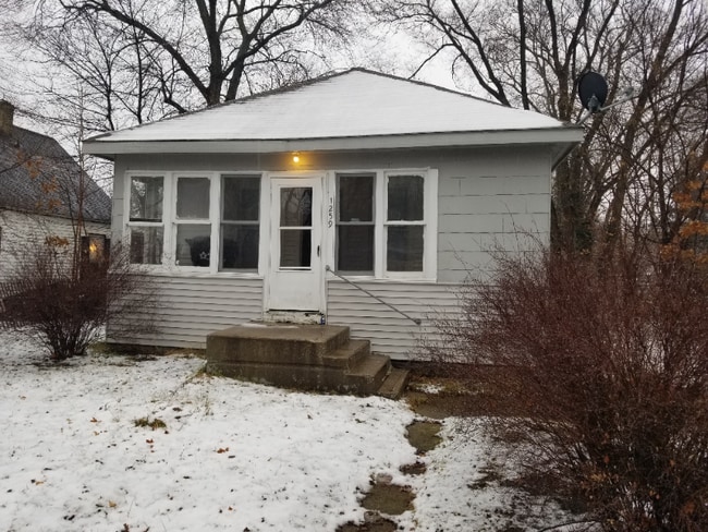 property at 1259 Pearl St