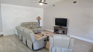 1315 Armory Dr NE in Palm Bay, FL - Building Photo - Building Photo