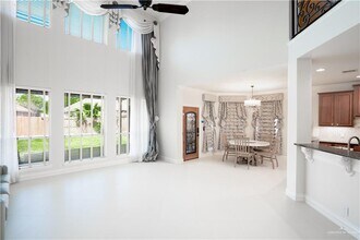 2405 San Alejandro St in Mission, TX - Building Photo - Building Photo