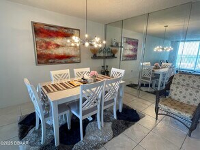 2727 N Atlantic Ave in Daytona Beach, FL - Building Photo - Building Photo