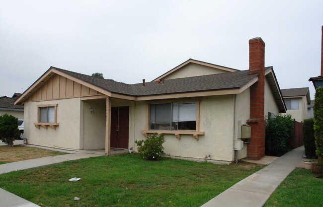 16641 Blanton St in Huntington Beach, CA - Building Photo - Building Photo