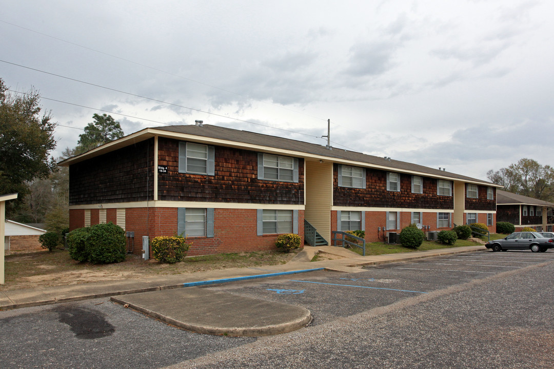 Brenthill Apartments in Mobile, AL - Building Photo