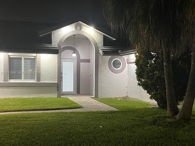 16341 SW 145th Ct in Miami, FL - Building Photo - Building Photo