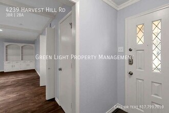 4239 Harvest Hill Rd in Dallas, TX - Building Photo - Building Photo