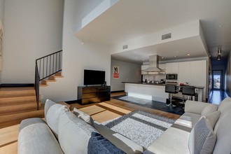 Loft 5 Apartments in Las Vegas, NV - Foto de edificio - Building Photo