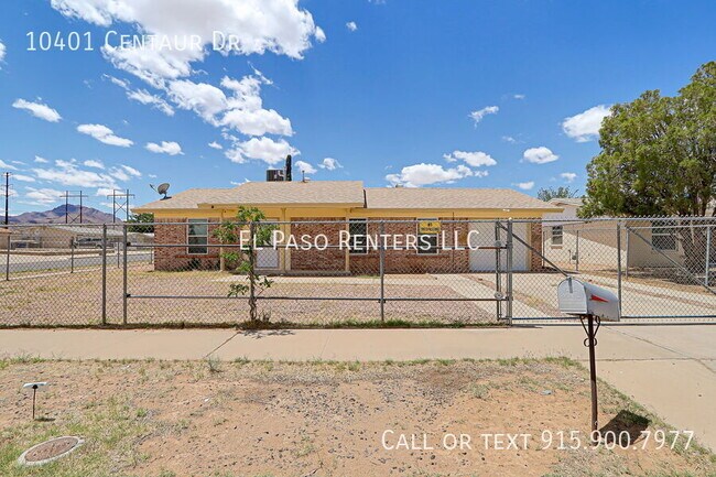10401 Centaur Dr in El Paso, TX - Building Photo - Building Photo