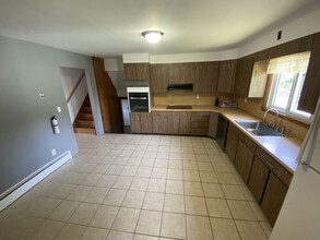 205 Ardmore St in Bridgeport, CT - Building Photo - Building Photo