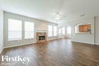 12106 Piney Way Ct in Tomball, TX - Building Photo - Building Photo