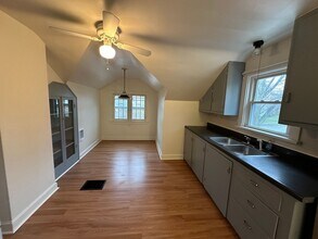 70 Clifton Dr in Boardman, OH - Foto de edificio - Building Photo