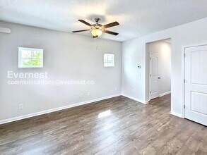 211 Ansley Wy in Lebanon, TN - Building Photo - Building Photo