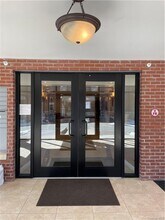 77 Quaker Ave-Unit -304 in Cornwall, NY - Foto de edificio - Building Photo