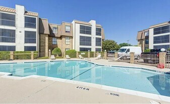 11450 Audelia Rd, Unit 204 in Dallas, TX - Building Photo