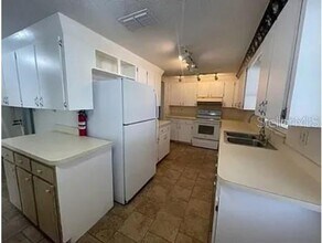 1305 Carr Dr in Auburndale, FL - Building Photo - Building Photo