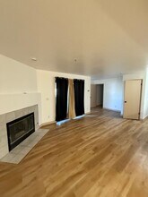 136 Sea Crest Cir in Vallejo, CA - Building Photo - Building Photo