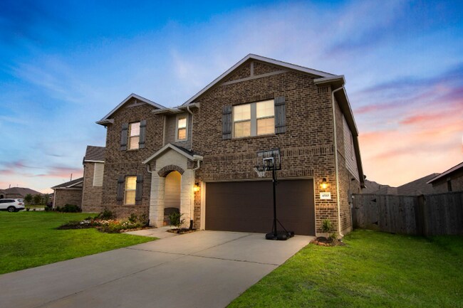 4510 Red Yucca Dr in Baytown, TX - Building Photo - Building Photo