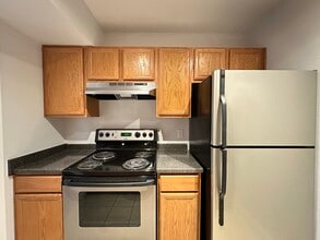 507 NW 39th Rd, Unit 218 in Gainesville, FL - Building Photo - Building Photo