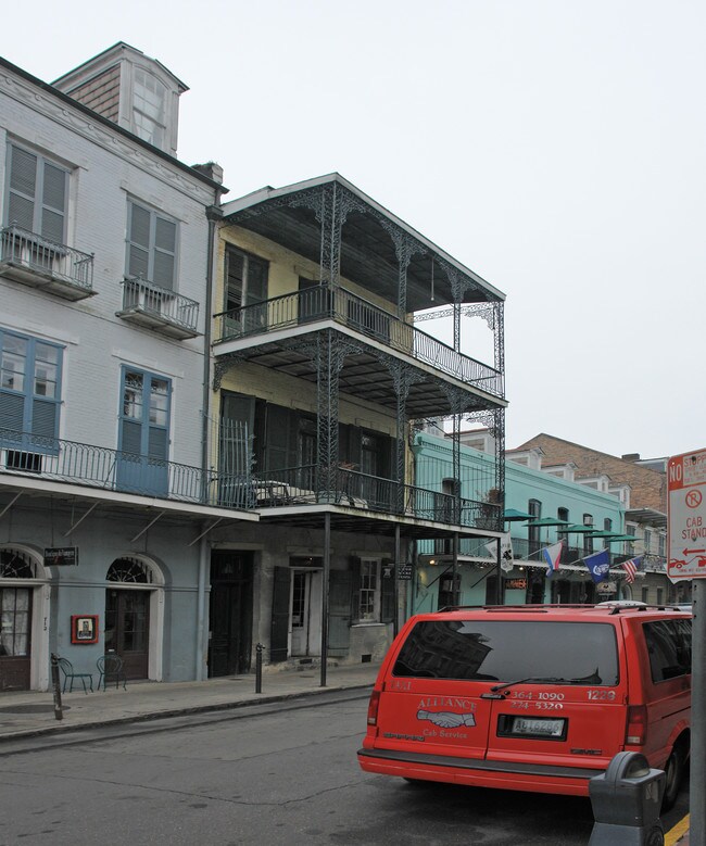 714 Orleans St in New Orleans, LA - Building Photo - Building Photo