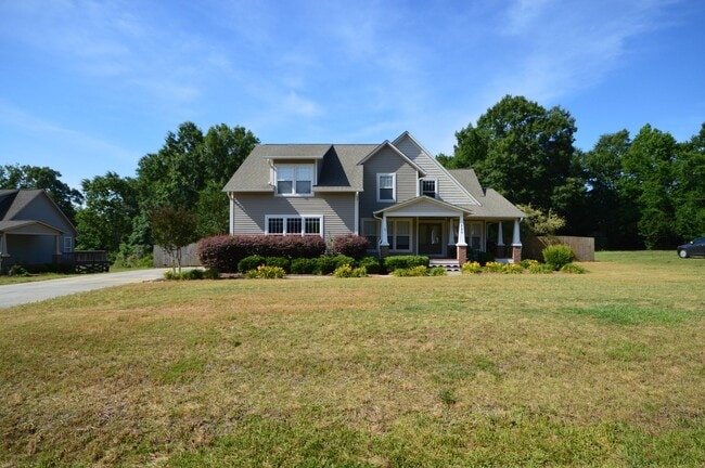 property at 220 Ruth Cir