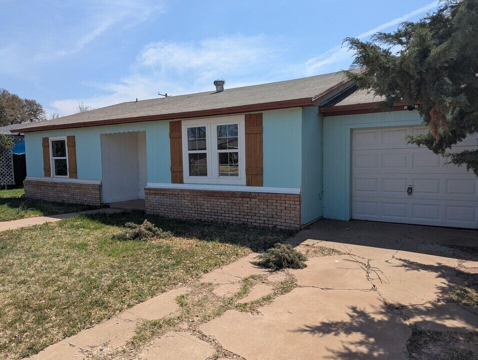 4309 41st St in Lubbock, TX - Building Photo