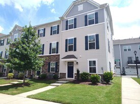 1105 Newell Towns Ln in Charlotte, NC - Building Photo