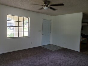 41 Hydrangea Ln in Debary, FL - Foto de edificio - Building Photo