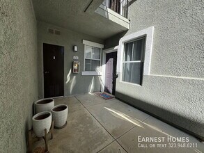 20000 Plum Canyon Rd in Santa Clarita, CA - Foto de edificio - Building Photo