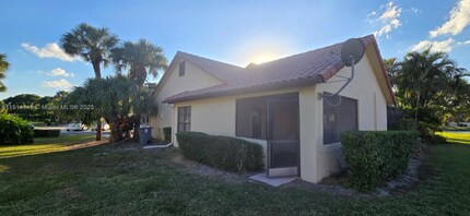 10295 Hidden Springs Ct in Boca Raton, FL - Foto de edificio - Building Photo